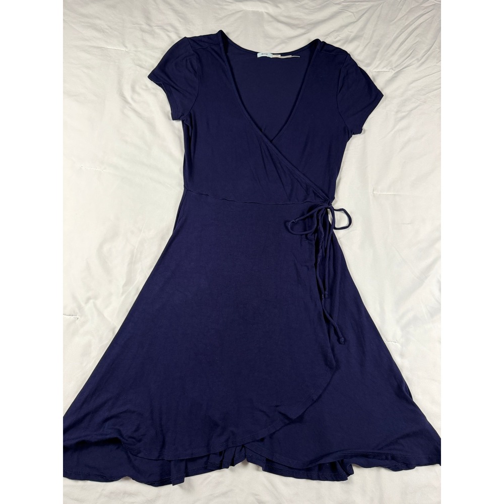 Kimchi Blue Navy Blue Short Sleeve Wrap‎ Dress Midi Size Medium Dark Academia